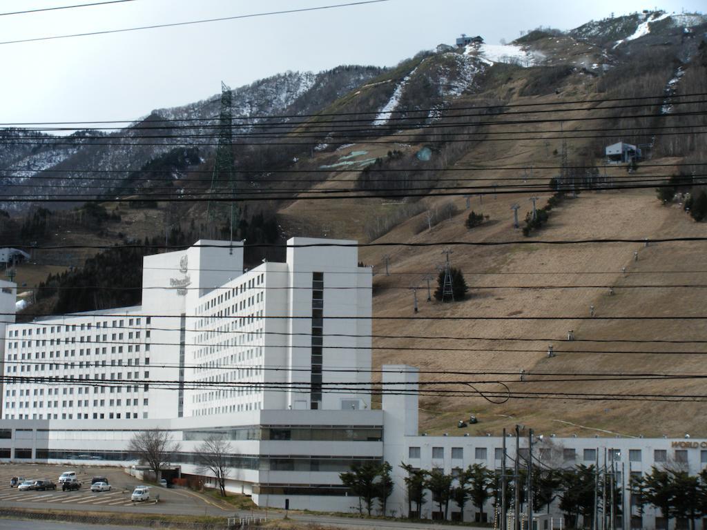 Hotel Tomiya Yuzawa (Niigata) Ngoại thất bức ảnh